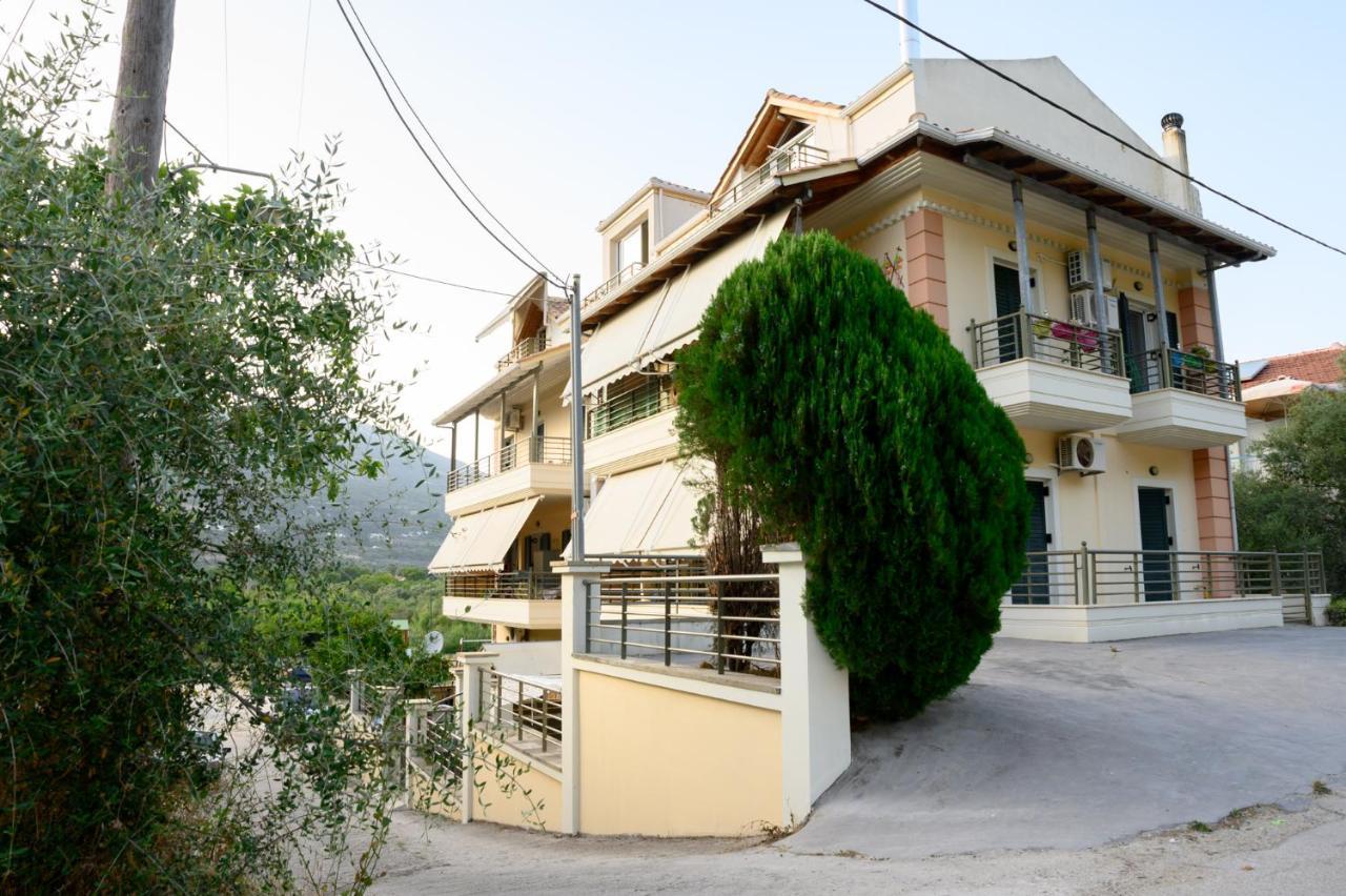 ואסיליקי Dinos Apartments מראה חיצוני תמונה
